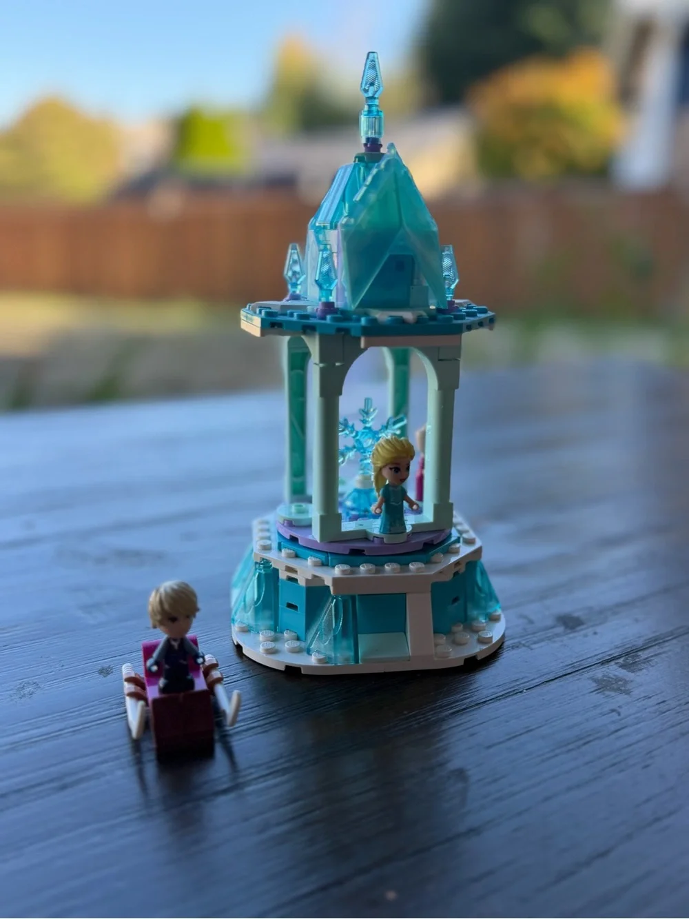 LEGO Disney Frozen Anna and Elsa’s Magical Carousel 43218 few items missed